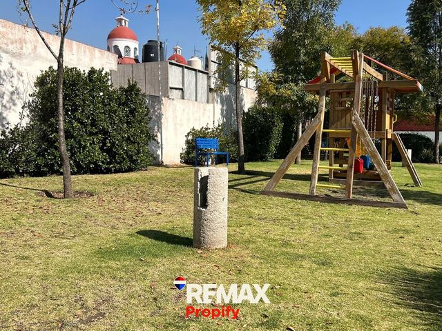place photo 48