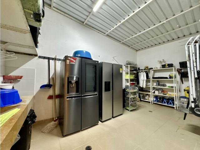 place photo 83