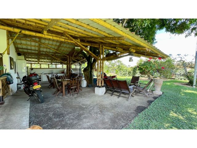 place photo 85