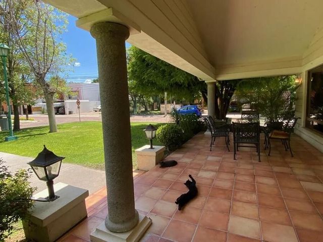 place photo 17