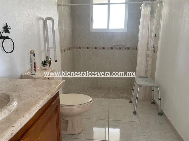 place photo 33