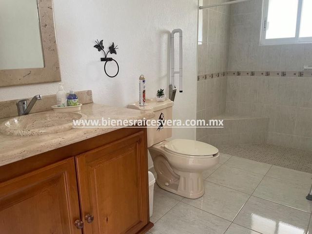 place photo 32