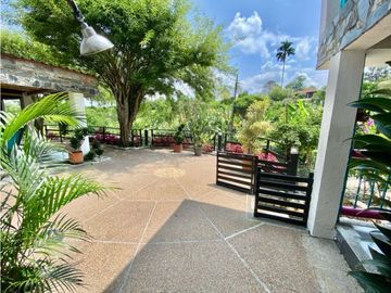 place photo 25