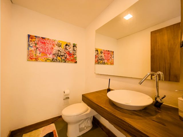place photo 30