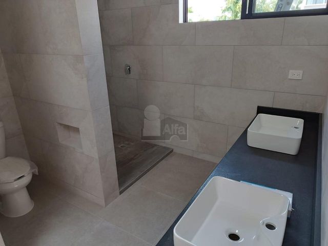 place photo 54