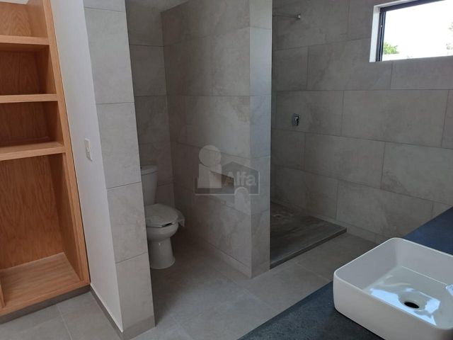 place photo 53