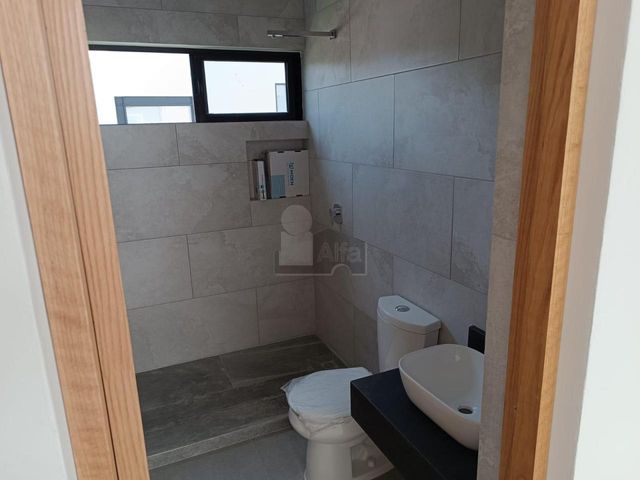 place photo 48