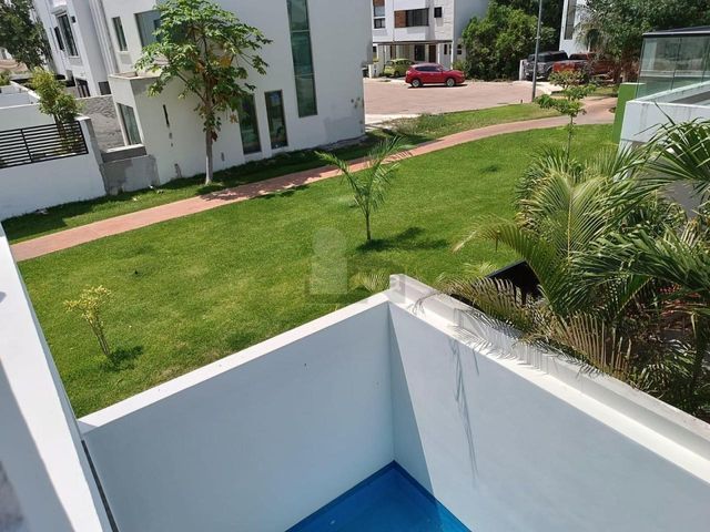 place photo 67