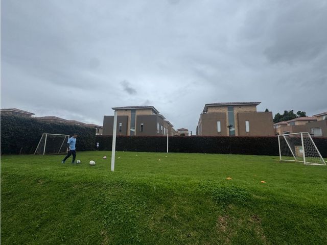 place photo 40