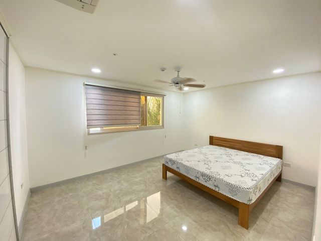 place photo 66
