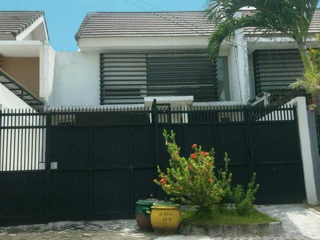 Rumah Puri Safira Regency Gresik Cluster De Nizar Mansion Hadap Utara