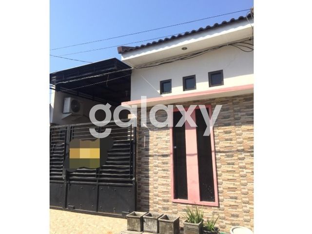 Rumah di Perum Oma Indah Menganti
