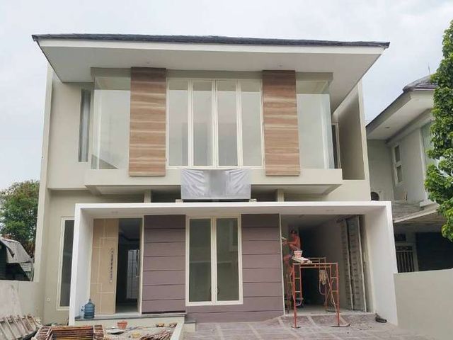 RUMAH WOODLAND CITRALAND BARU GRES dekat pasar Citraland, komersial