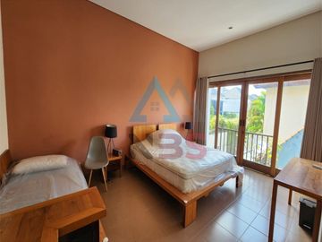 Villa dijual di Tibubeneng - AC, Alarm