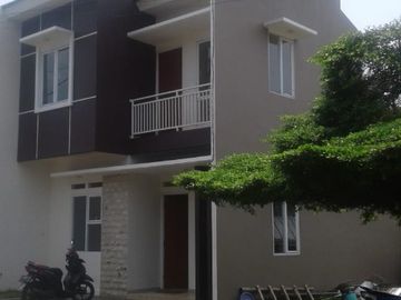 Di Jual Rumah Siap Huni 2 Lantai Dalam ClusterDi Cibinong