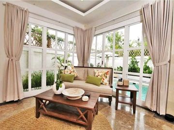 Villa dijual di Tibubeneng - AC, Balkon