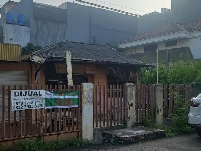 Rumah Tua Di Pluit Sakti