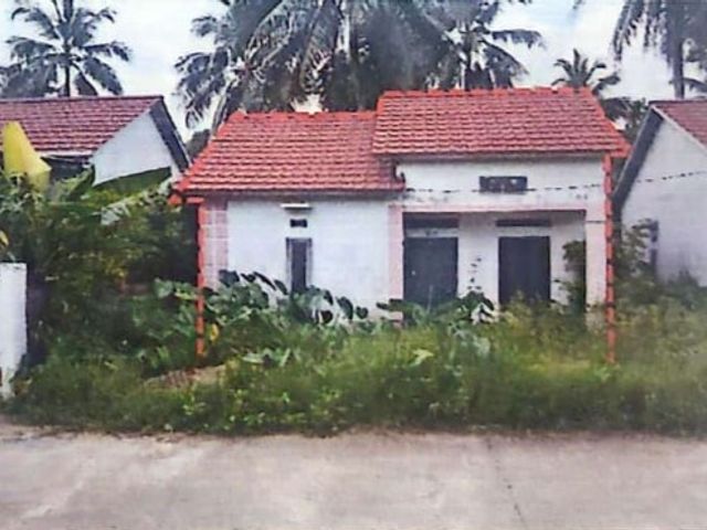 ASSET BTN PONTIANAK. RUMAH TINGGAL DALAM KOMPLEK PERUMAHAN
