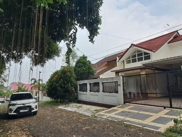 Jawa, PIDIE, Aceh, Indonesia - Balkon, Taman