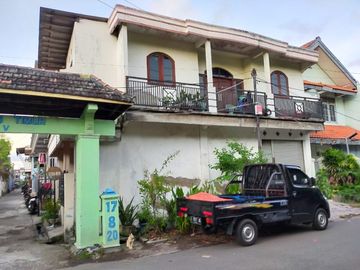 Rumah untuk disewakan di Perak Timur - Garasi