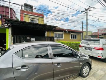 Cimahpar, Bogor Utara - AC, Garasi, Taman