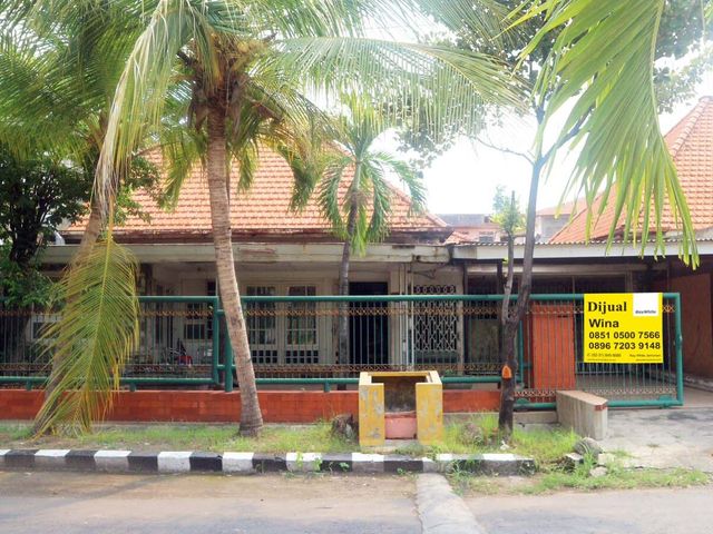 Turun harga  rumah di jl. Siak - Surabaya  Pusat