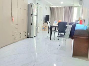 Apartemen dijual di Jakarta Utara - Setengah terpisah