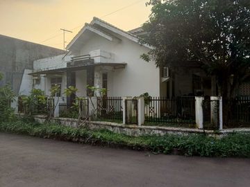 Rumah dijual di Cilendek Timur