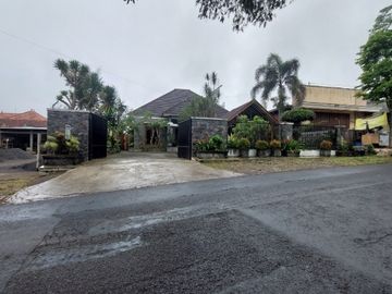 Villa untuk disewakan di Junrejo