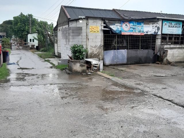 Perum Mega Regency di Serang Baru Bekasi
