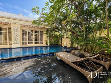 Villa dijual di Legian - AC, Air, Hot water