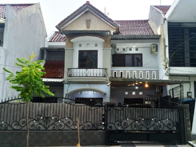 Rumah siap huni bagus di Araya 2 Dijual cepat