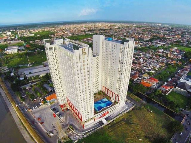 Gunawangsa Merr  Langka Nol Jalan Raya, Siap Huni. Baru dr awal view Pool