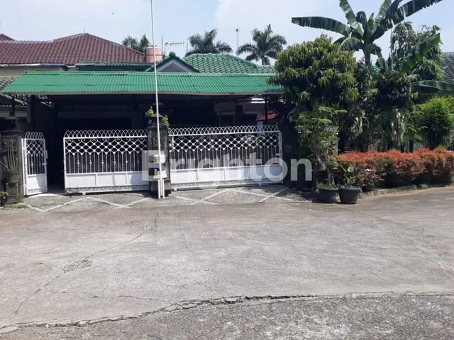 DIJUAL RUMAH BESAR CIKARANG BARU JABABEKA KAB BEKASI