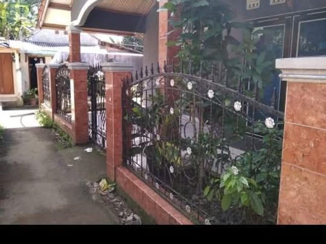 Jual rumah 150m2 + tanah kosong 460m2 di Leuwiliang, Bogor
