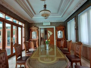 Pradahkali Kendal - AC, Alarm, Balkon, Garasi