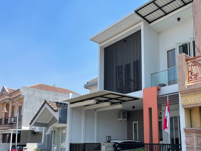 DIJUAL RUMAH TERAWAT PAKUWON CITY