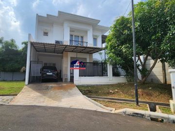 Rumah Dijual di Jakarta Barat, Jakarta Raya - Setengah terpisah