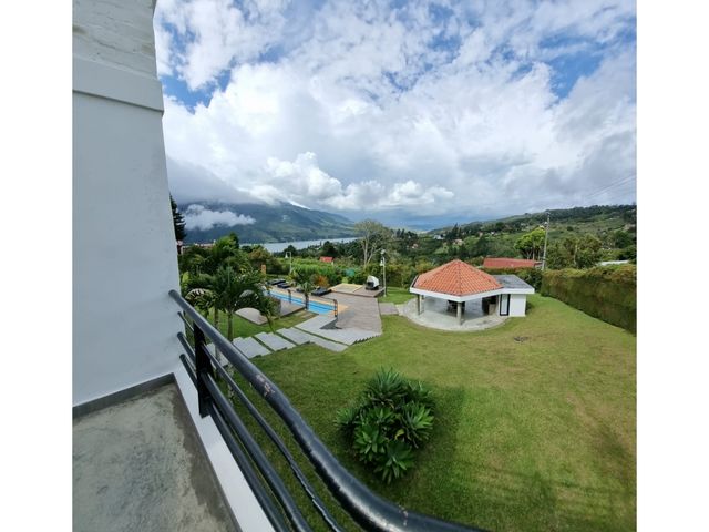 place photo 46