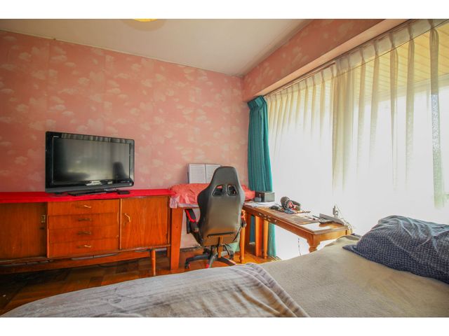 place photo 75
