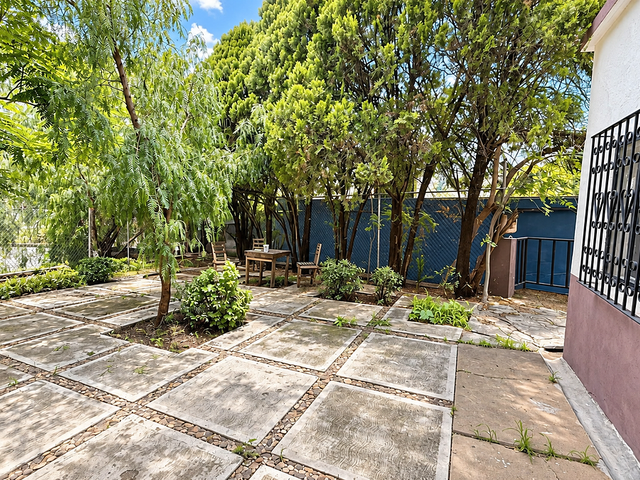 place photo 23