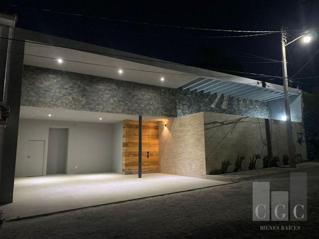 place photo 47