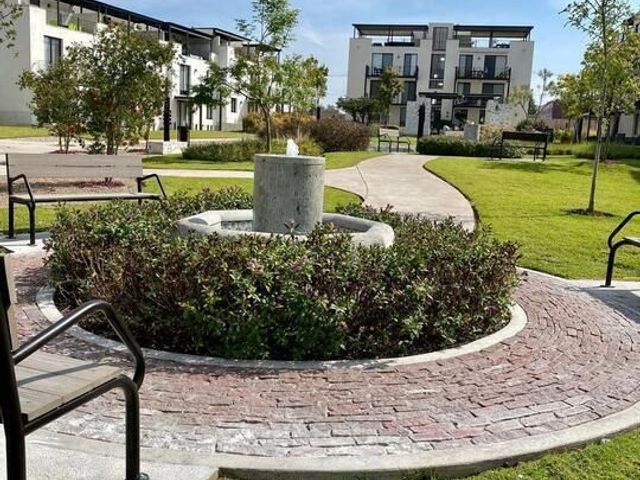 place photo 23