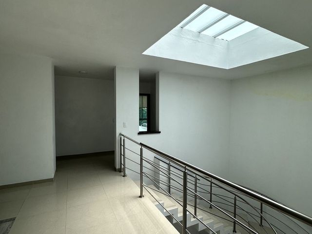 place photo 48