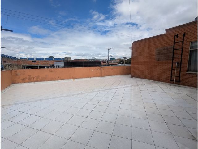 place photo 23