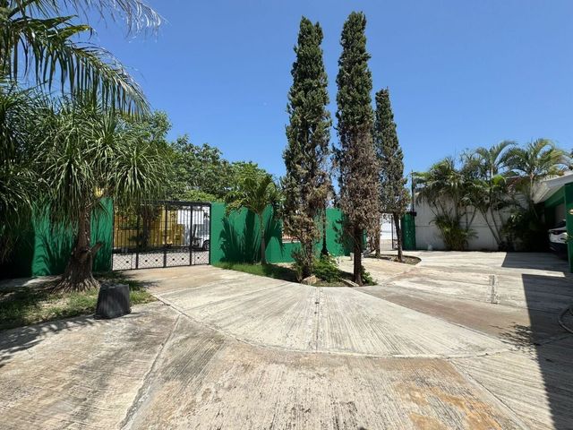 place photo 23