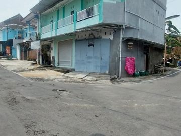 Pucangsawit, Surakarta, Jawa Tengah, Indonesia