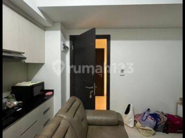 dijual cepat, full furnish, 1br, apartemen Klaska Residen