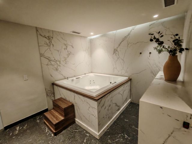 place photo 52