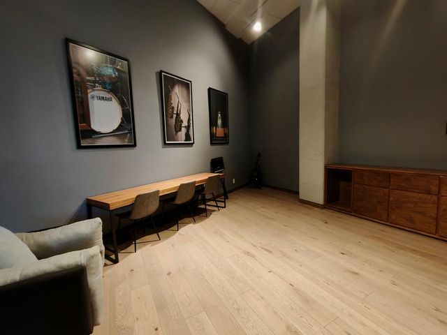 place photo 61